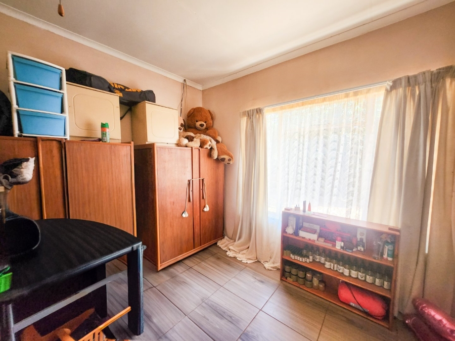 4 Bedroom Property for Sale in Stilfontein Ext 4 North West